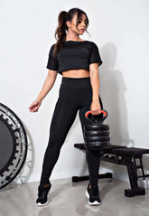 Conjunto Fitness Cropped Preto + Calça Legging com Bolso Tela | REF: LX81