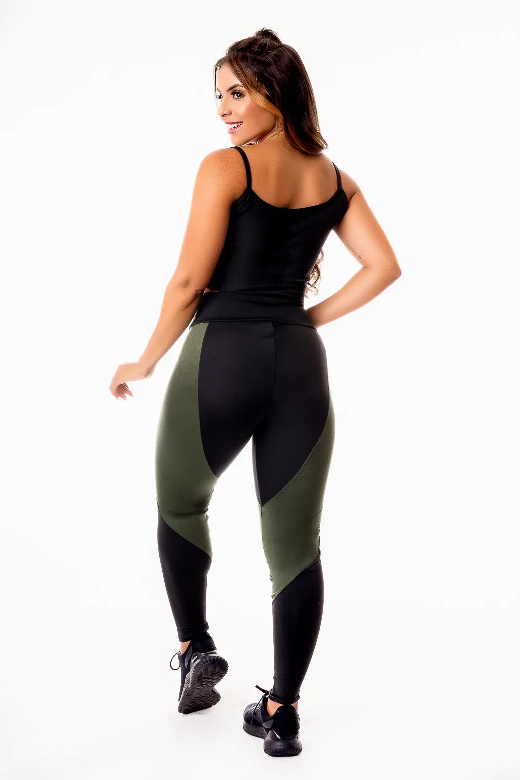 Conjuntinho Cropped + Legging Verde Militar  cod:CSV2
